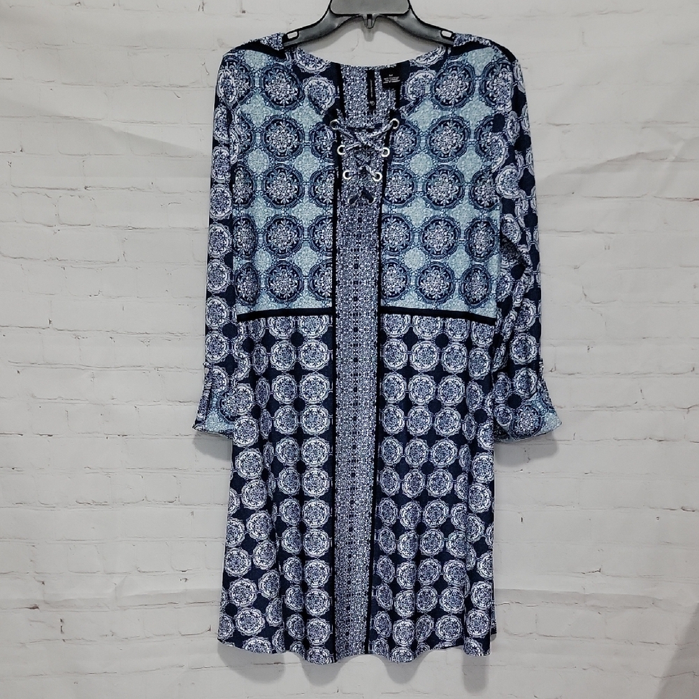 New Directions Blue and White Lace-Up Dress